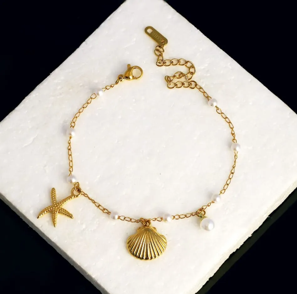 Blingy Beach Charm Bracelet