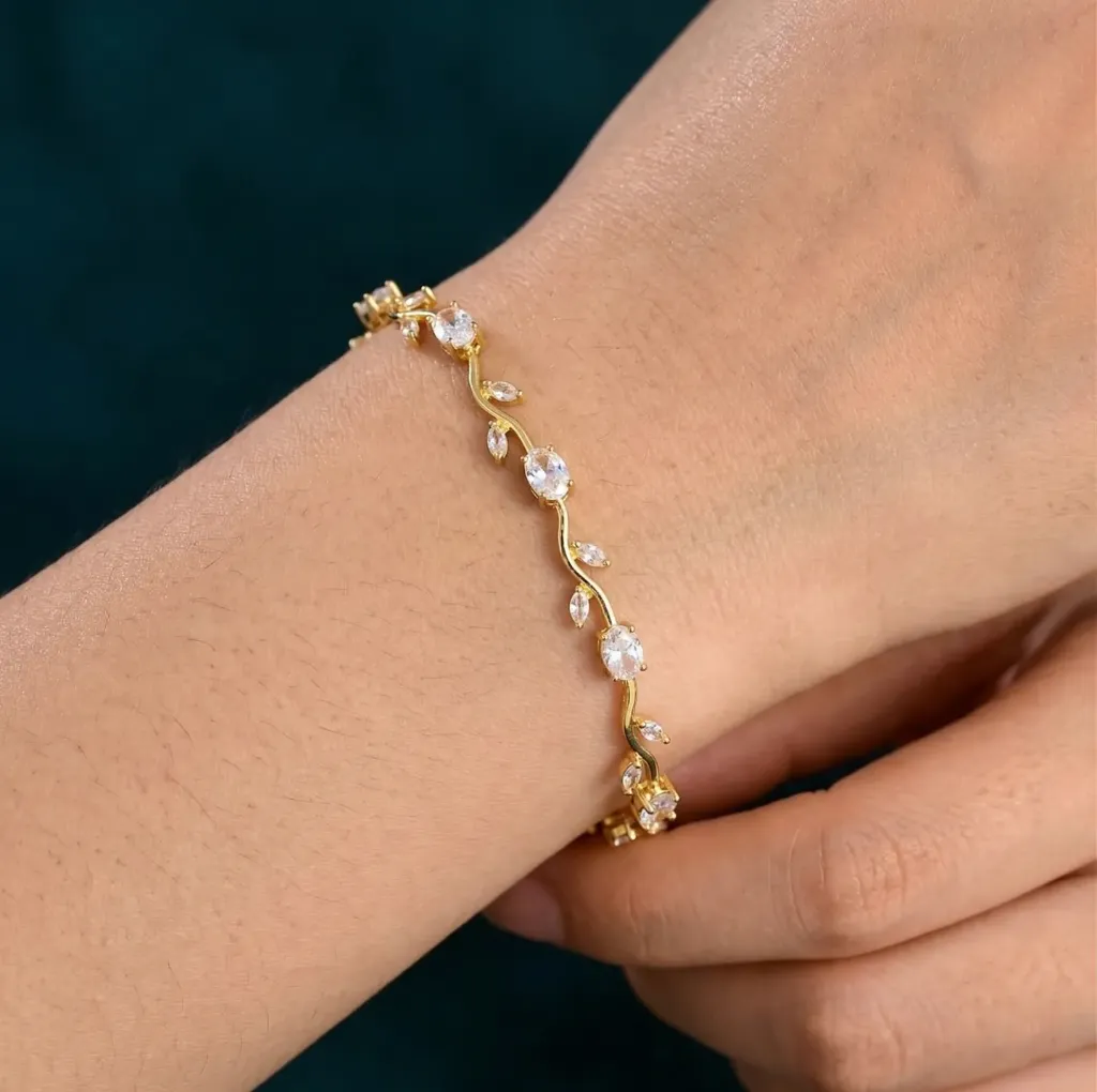 Golden Tulip Glow Bracelet