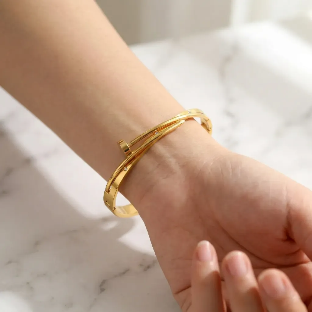 Aurex Cross Bracelet