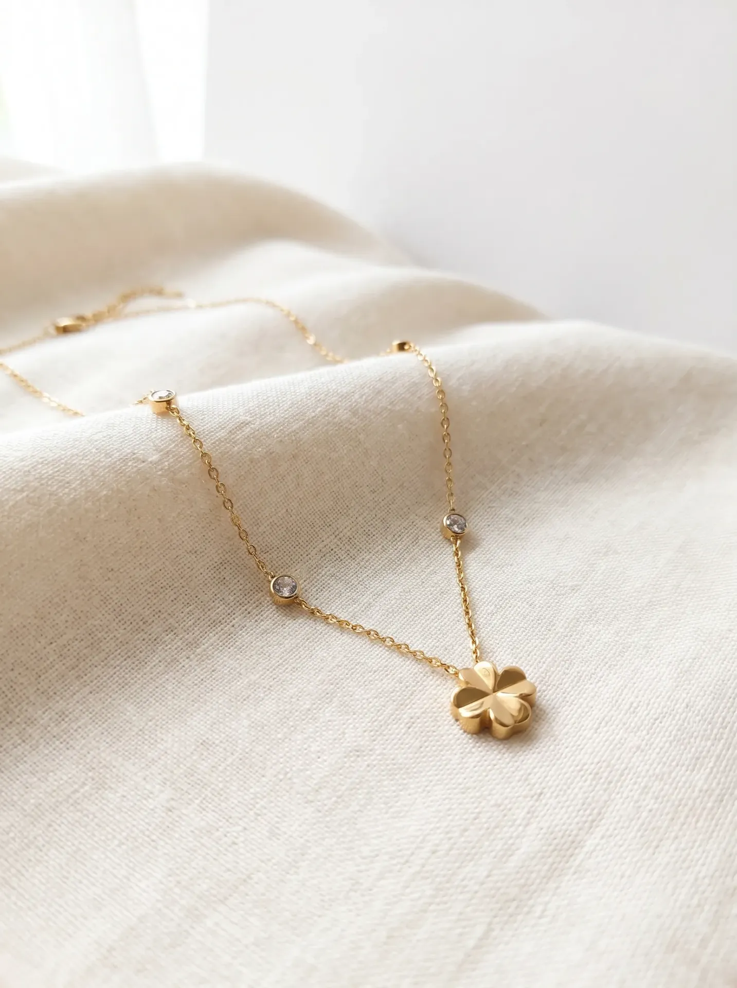 Golden Clover Necklace