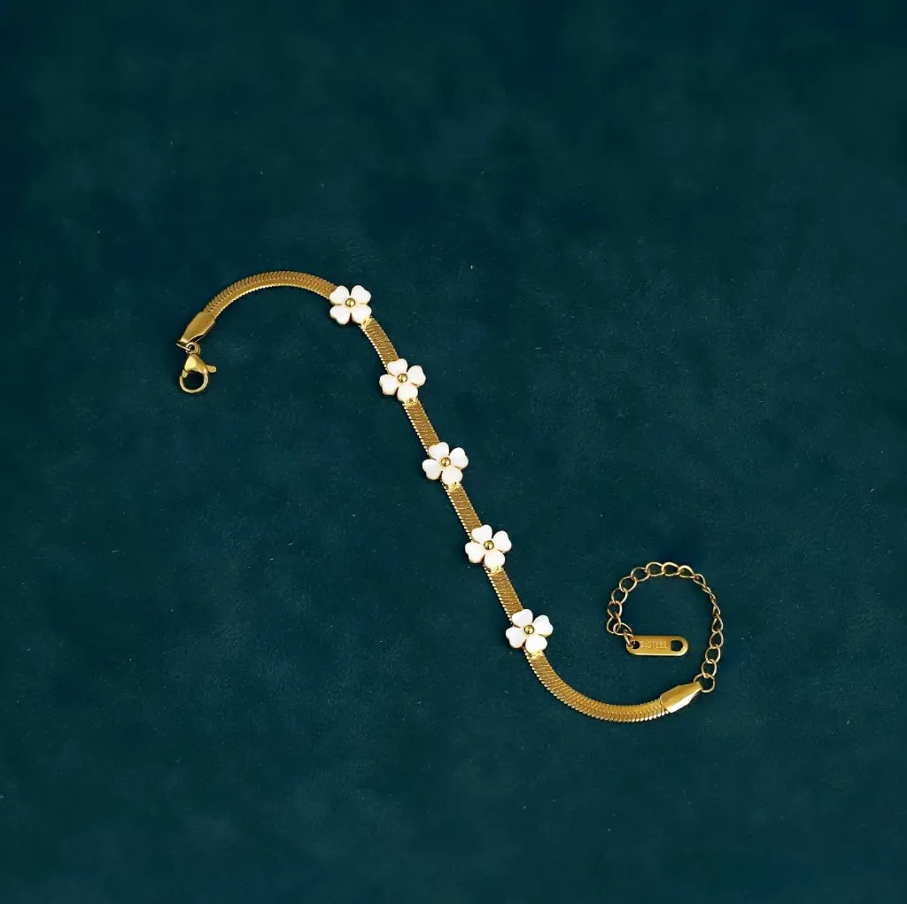 White Floral Bracelet
